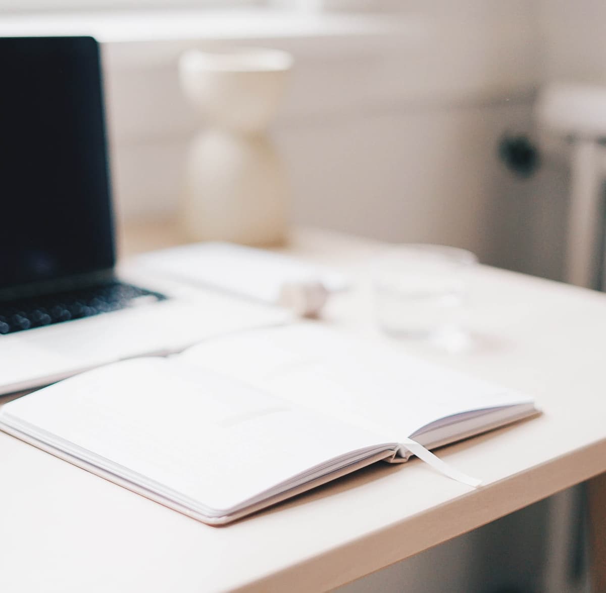 In-Depth Clinical Interview (DIVA-5)